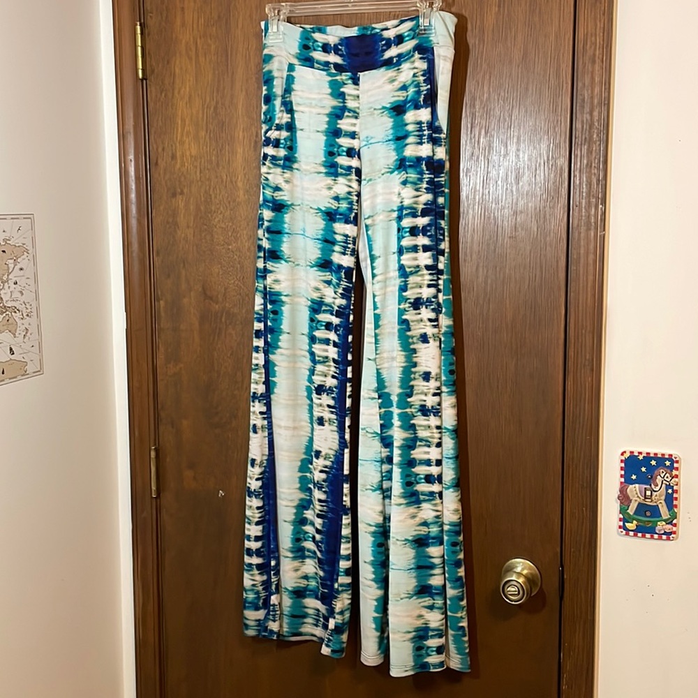 Veronica M Flare Pants